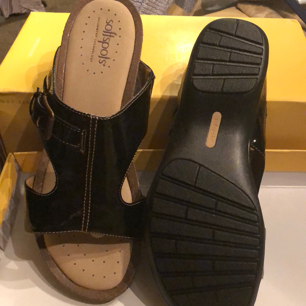 Women’s Sandals